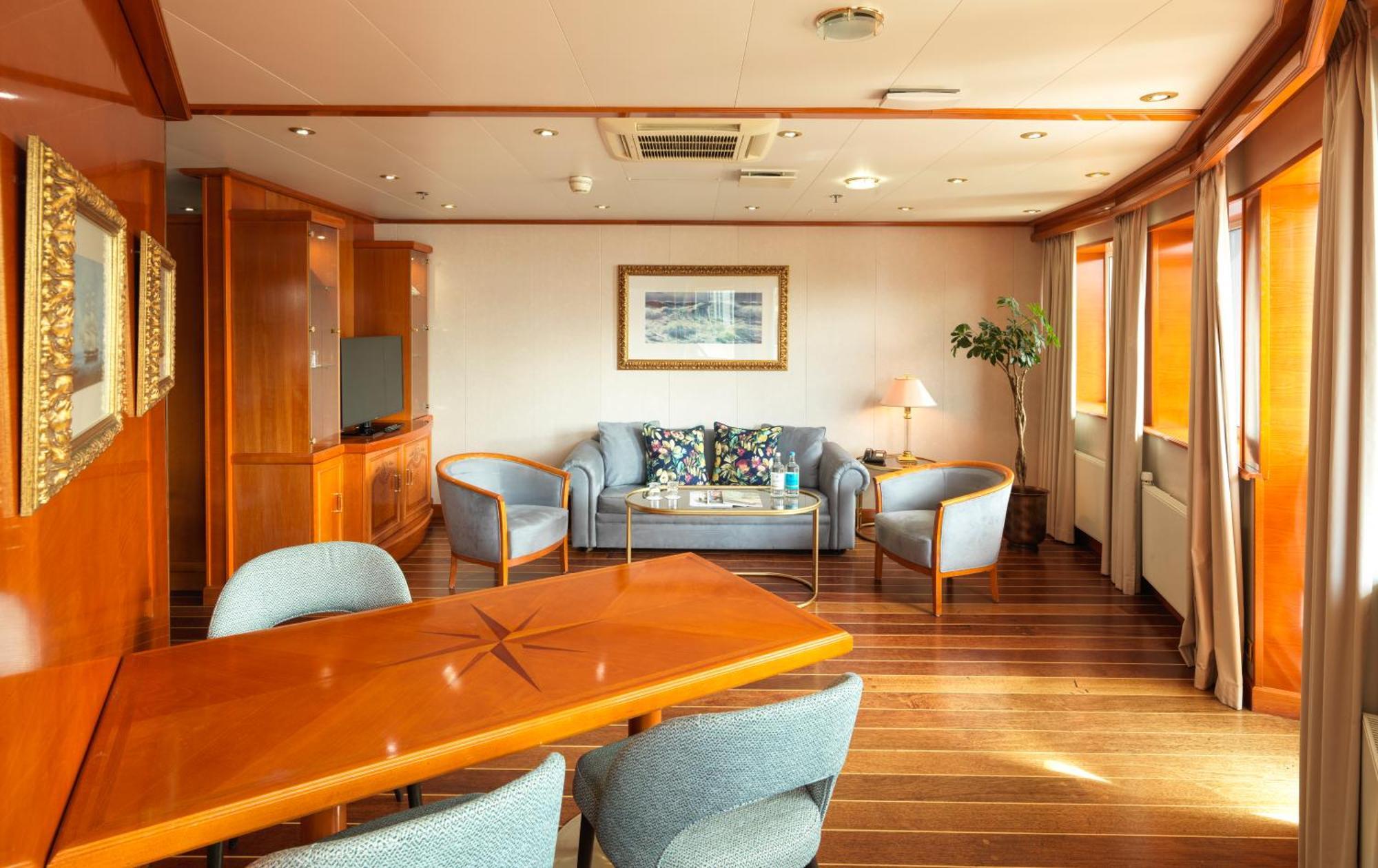 Sunborn London Yacht Hotel Zewnętrze zdjęcie